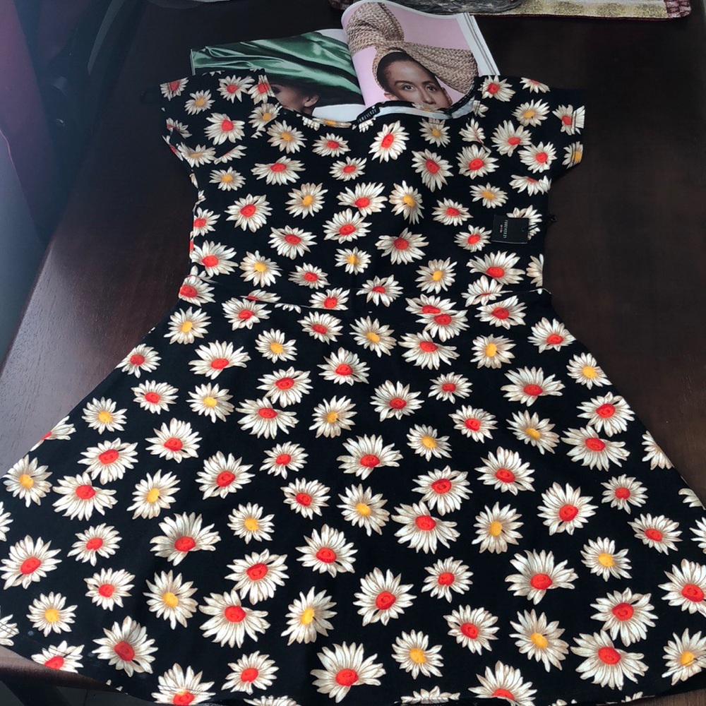 🆕💖☄️FOREVER 21🧡Floral dress